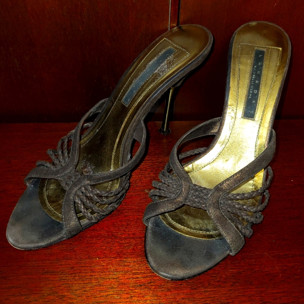 Shelli Segal LAUNDRY Stiletto Sandal